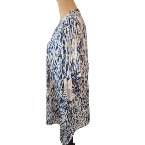 Robert Louis Women's Large 3/4 Zip Blouse - Picture 2 of 6